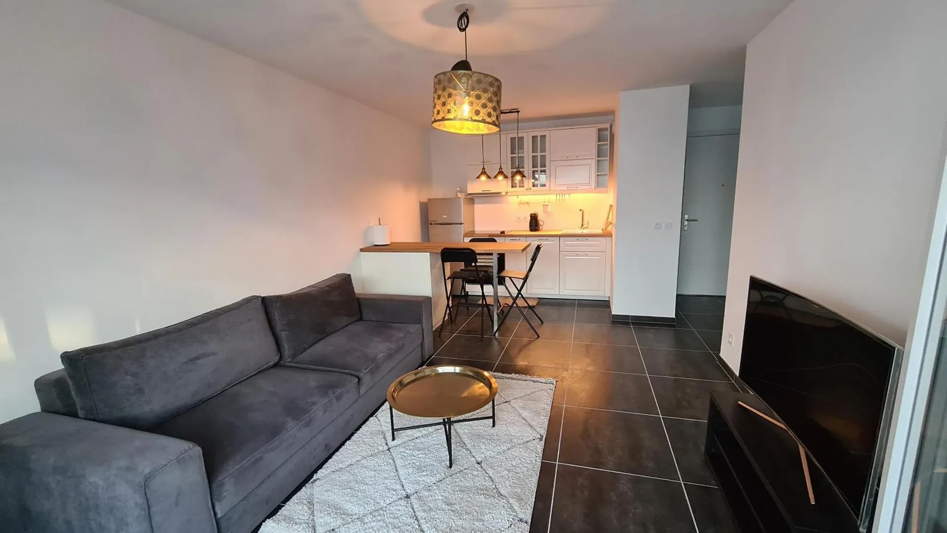 Apartment Appartement Velodrome Prado Michelet Marseille